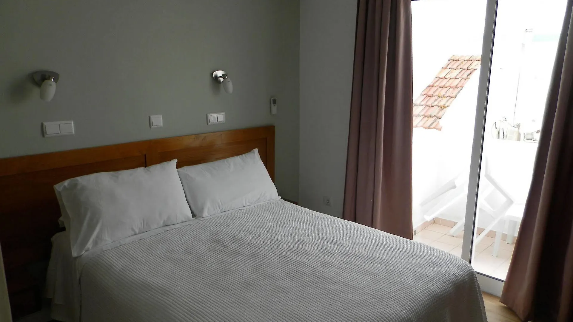 ** Pensión Hotel Frentomar Albufeira Portugal